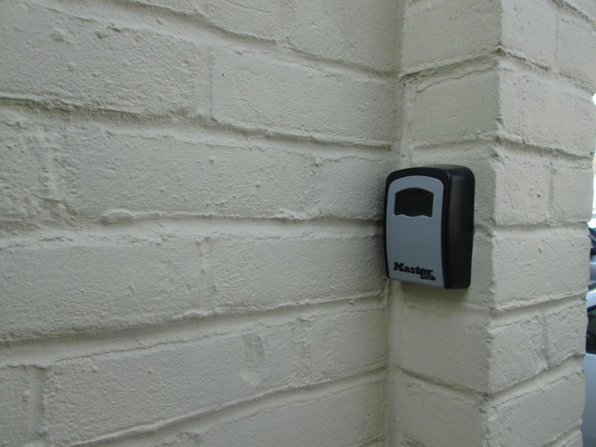 Two Bed Ground Floor Apartment, Sleeps Six, Free Parking And High Speed Wifi Ramsgate Eksteriør bilde