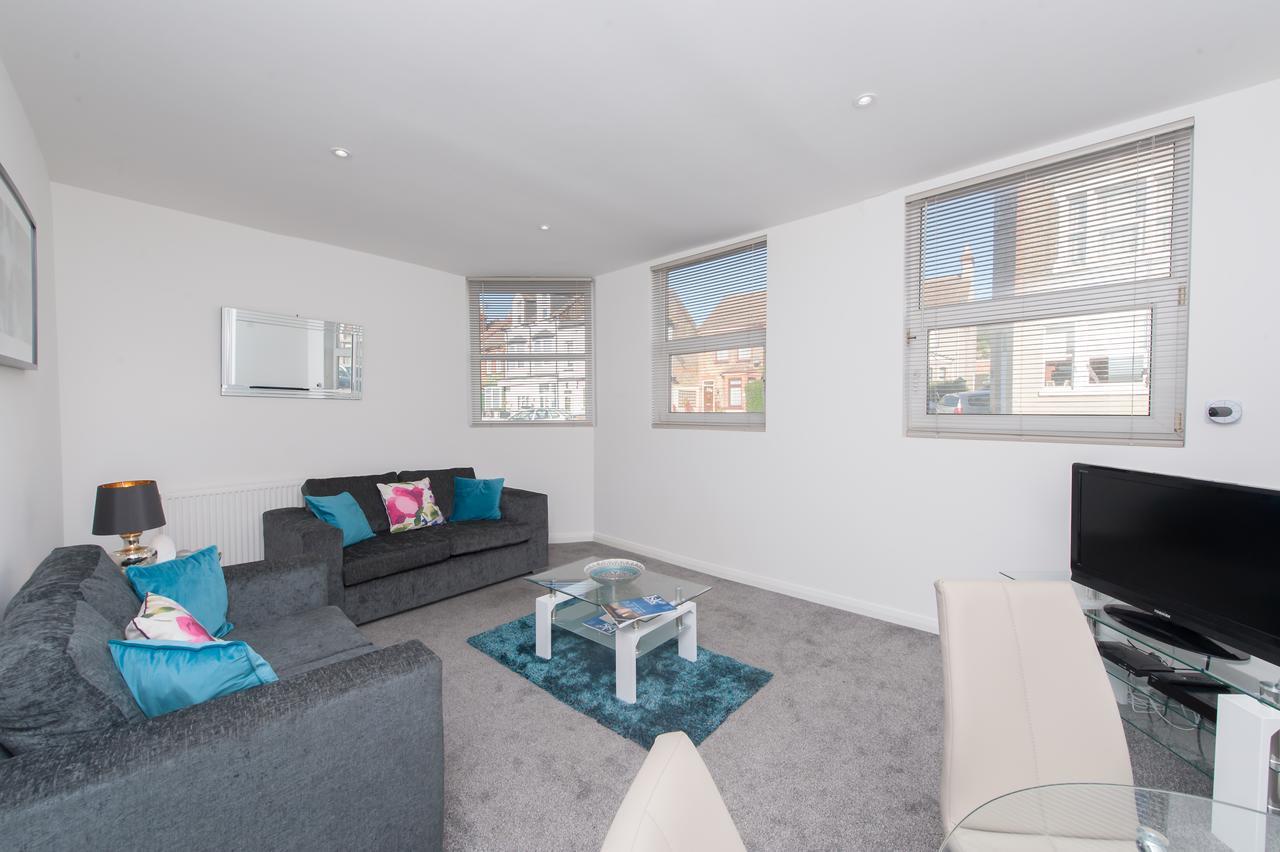 Two Bed Ground Floor Apartment, Sleeps Six, Free Parking And High Speed Wifi Ramsgate Eksteriør bilde