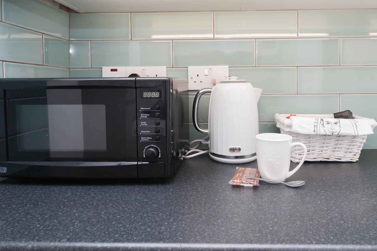 Two Bed Ground Floor Apartment, Sleeps Six, Free Parking And High Speed Wifi Ramsgate Eksteriør bilde