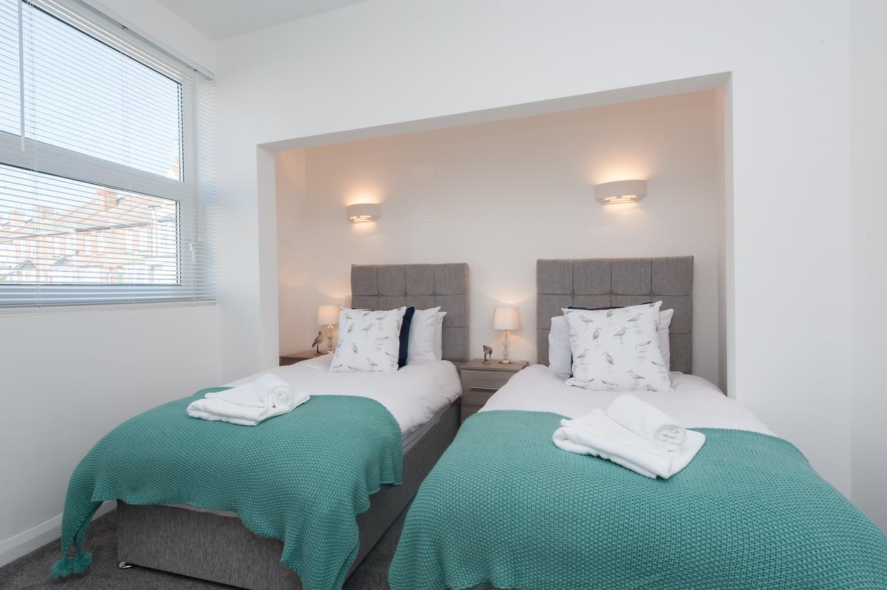 Two Bed Ground Floor Apartment, Sleeps Six, Free Parking And High Speed Wifi Ramsgate Eksteriør bilde