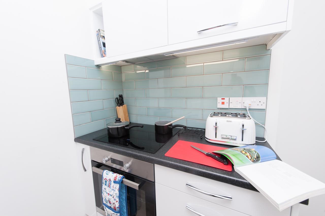Two Bed Ground Floor Apartment, Sleeps Six, Free Parking And High Speed Wifi Ramsgate Eksteriør bilde